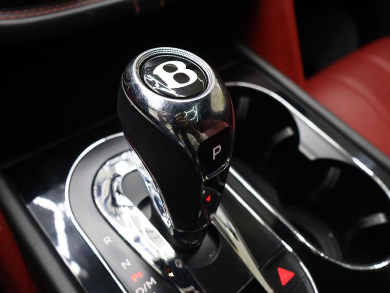 2019 BENTLEY BENTAYGA V8