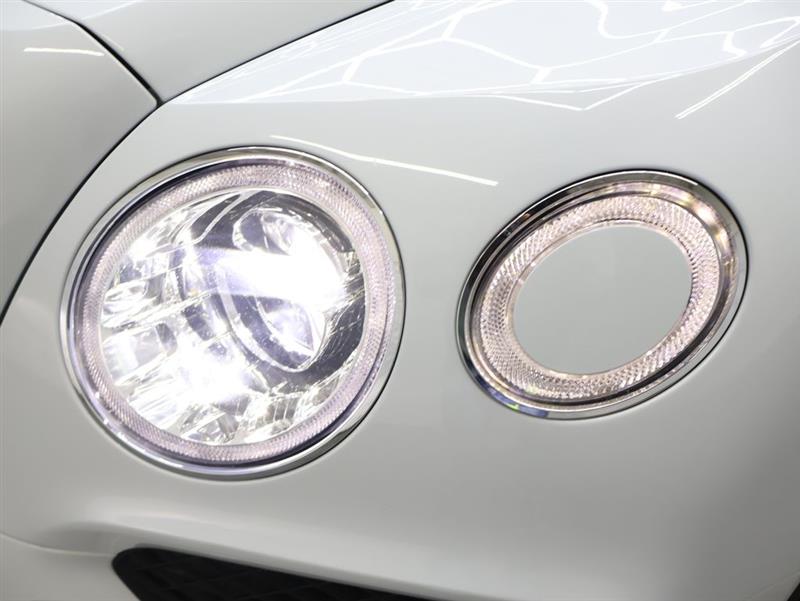 2019 BENTLEY BENTAYGA V8