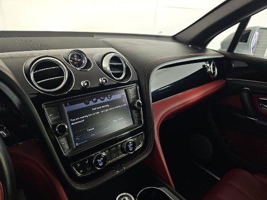 2019 BENTLEY BENTAYGA V8