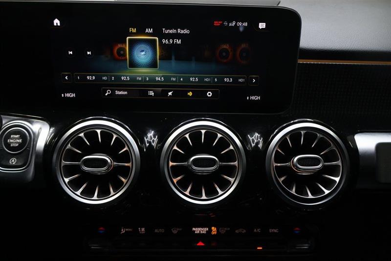 2020 MERCEDES-BENZ GLB GLB 250