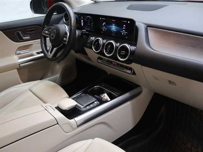 2021 MERCEDES-BENZ GLA250 