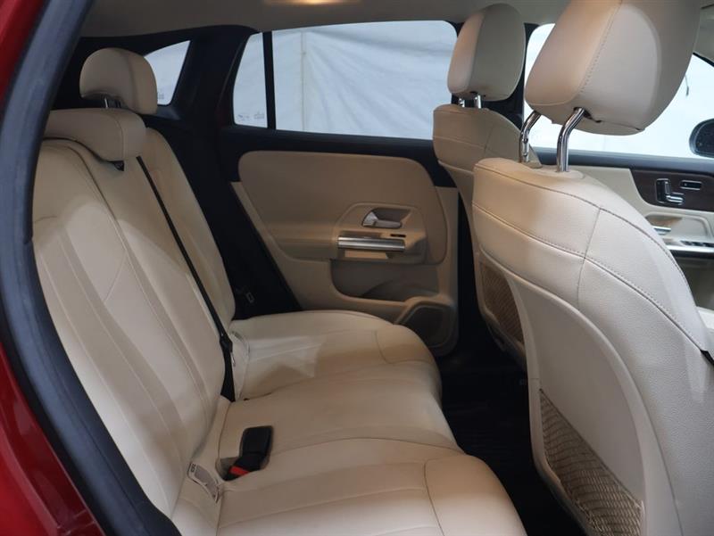 2021 MERCEDES-BENZ GLA250 