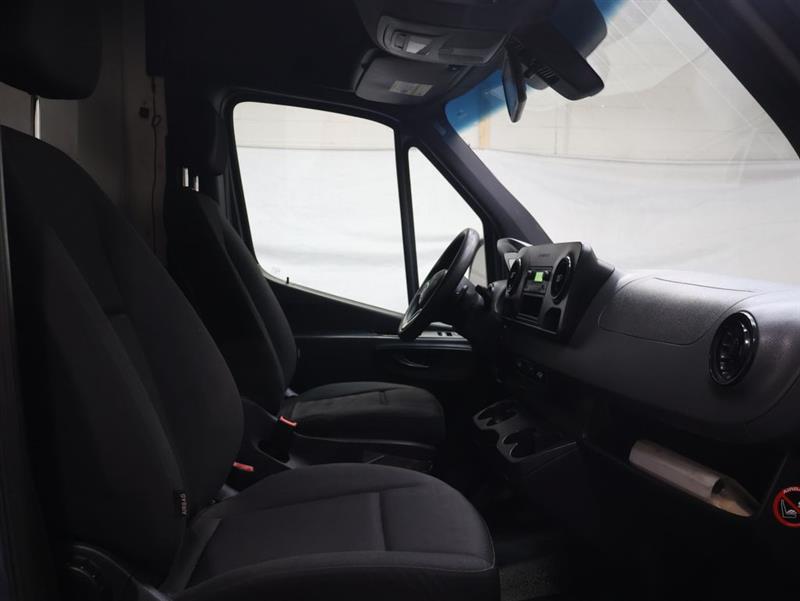 2018 MERCEDES-BENZ SPRINTER CARGO VAN 2500 High Roof