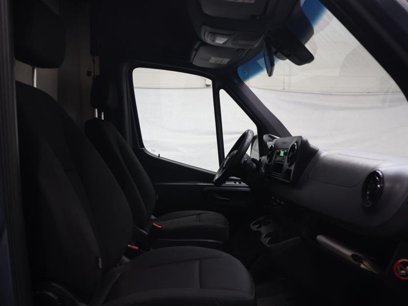 2019 MERCEDES-BENZ SPRINTER CREW 2500 DIESEL!!!!!!!!!!!! 
