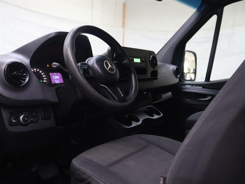 2019 MERCEDES-BENZ SPRINTER CREW 2500 DIESEL!!!!!!!!!!!! 
