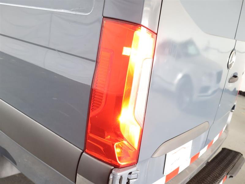 2019 MERCEDES-BENZ SPRINTER CREW 2500 DIESEL!!!!!!!!!!!! 