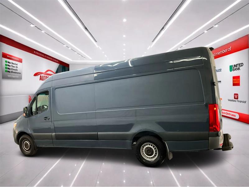 2019 MERCEDES-BENZ SPRINTER CREW 2500 DIESEL!!!!!!!!!!!! 