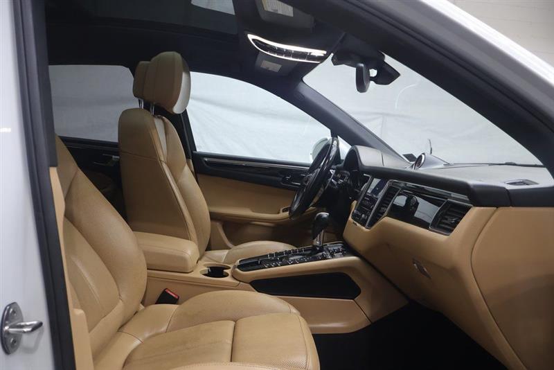 2017 PORSCHE MACAN S