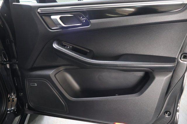 2018 PORSCHE MACAN GTS