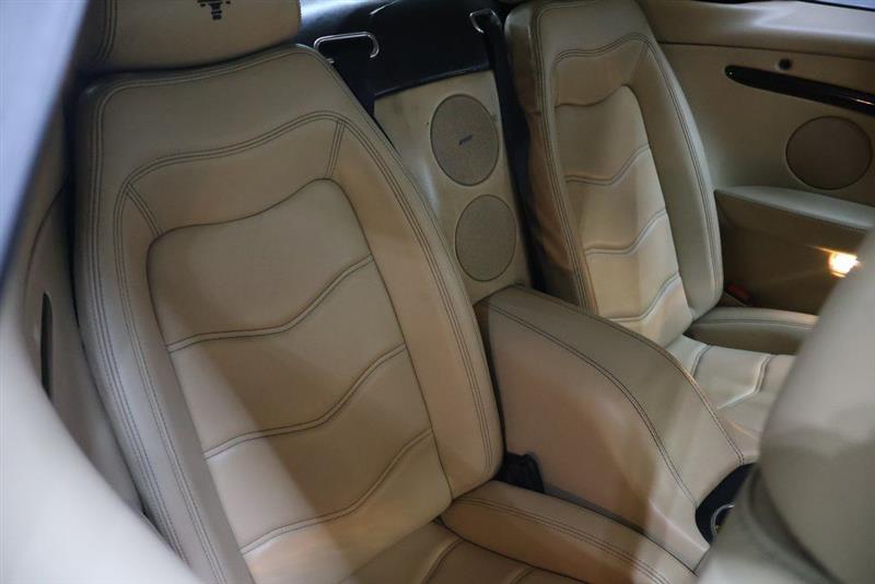 2015 MASERATI GRANTURISMO Base