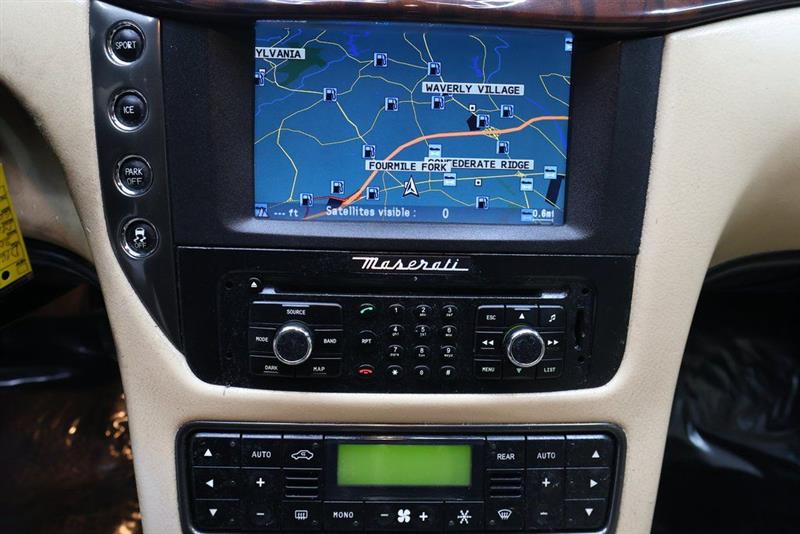 2015 MASERATI GRANTURISMO Base