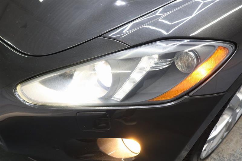 2015 MASERATI GRANTURISMO Base