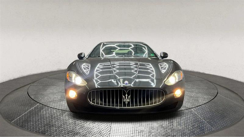 2015 MASERATI GRANTURISMO Base