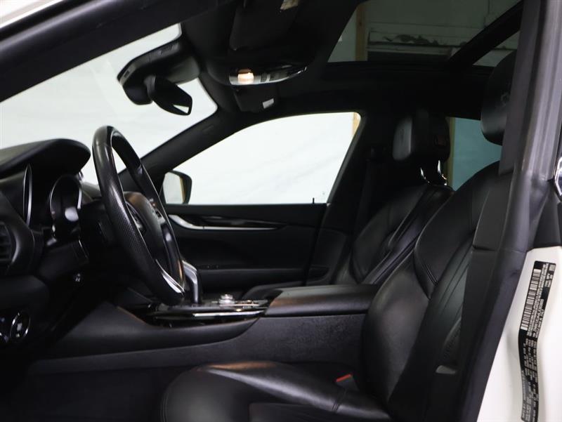 2020 MASERATI LEVANTE 