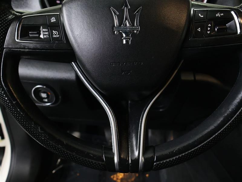 2020 MASERATI LEVANTE 