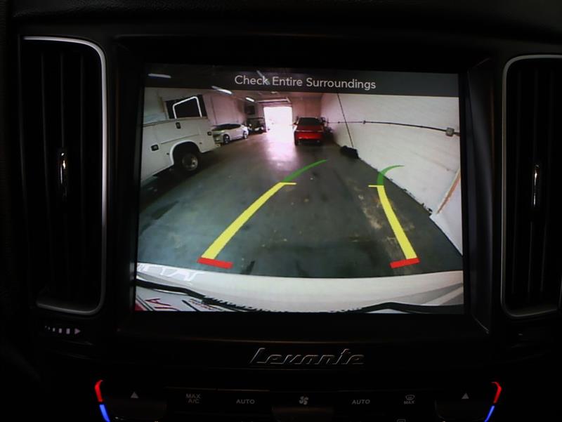 2020 MASERATI LEVANTE 