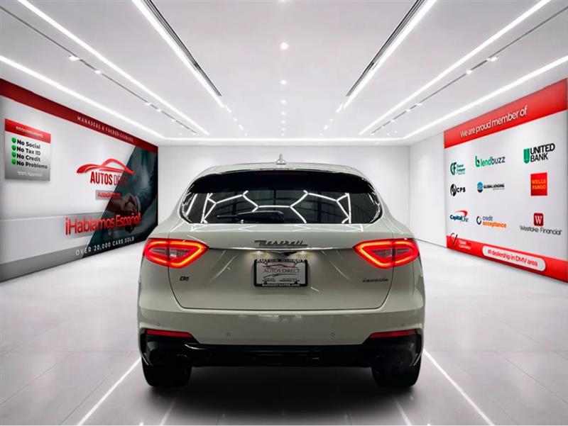 2020 MASERATI LEVANTE 