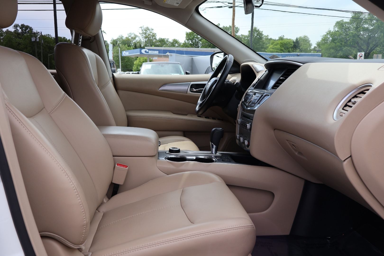 2019 Nissan Pathfinder SL - Photo 16