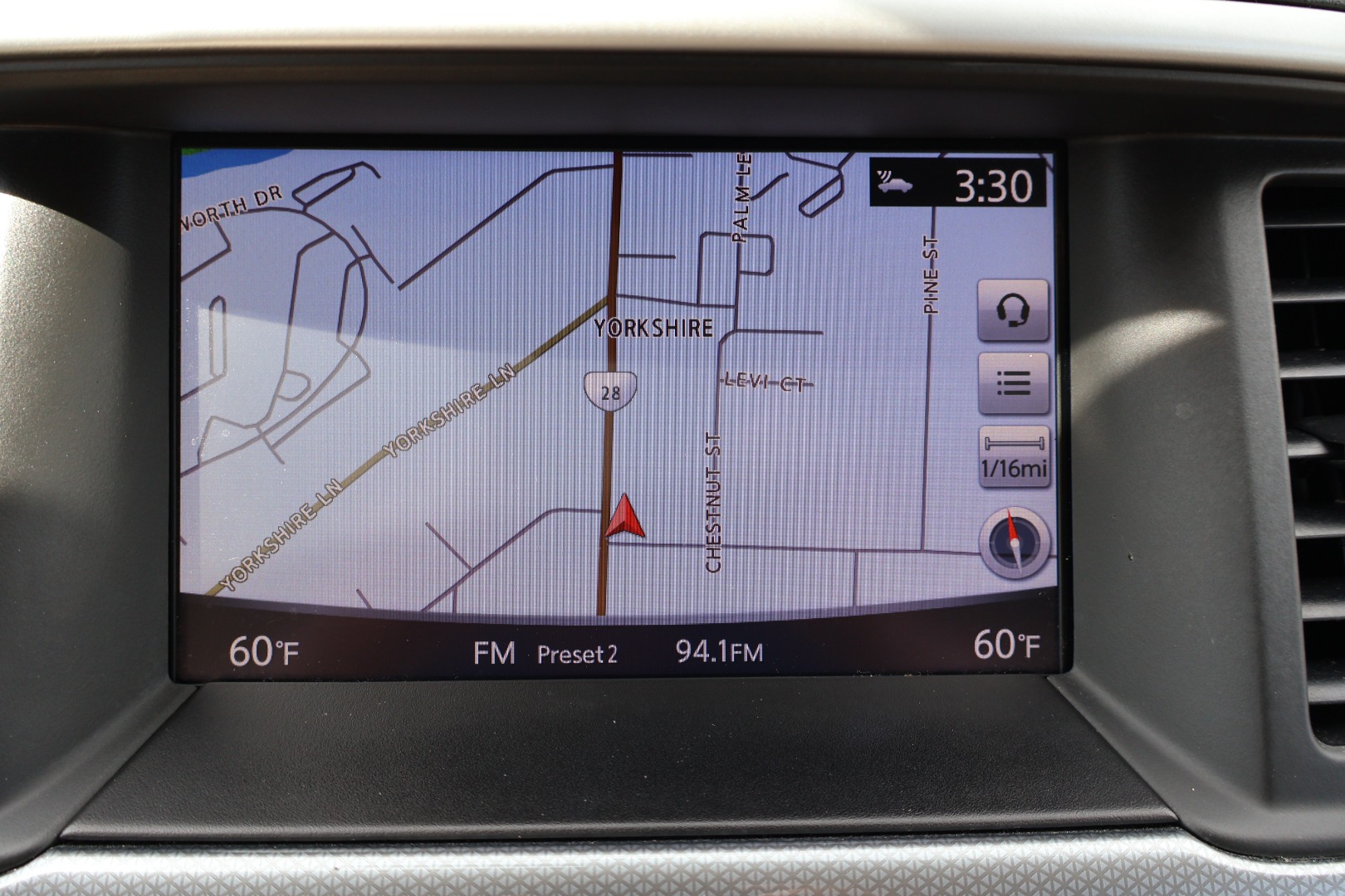 2019 Nissan Pathfinder SL - Photo 21