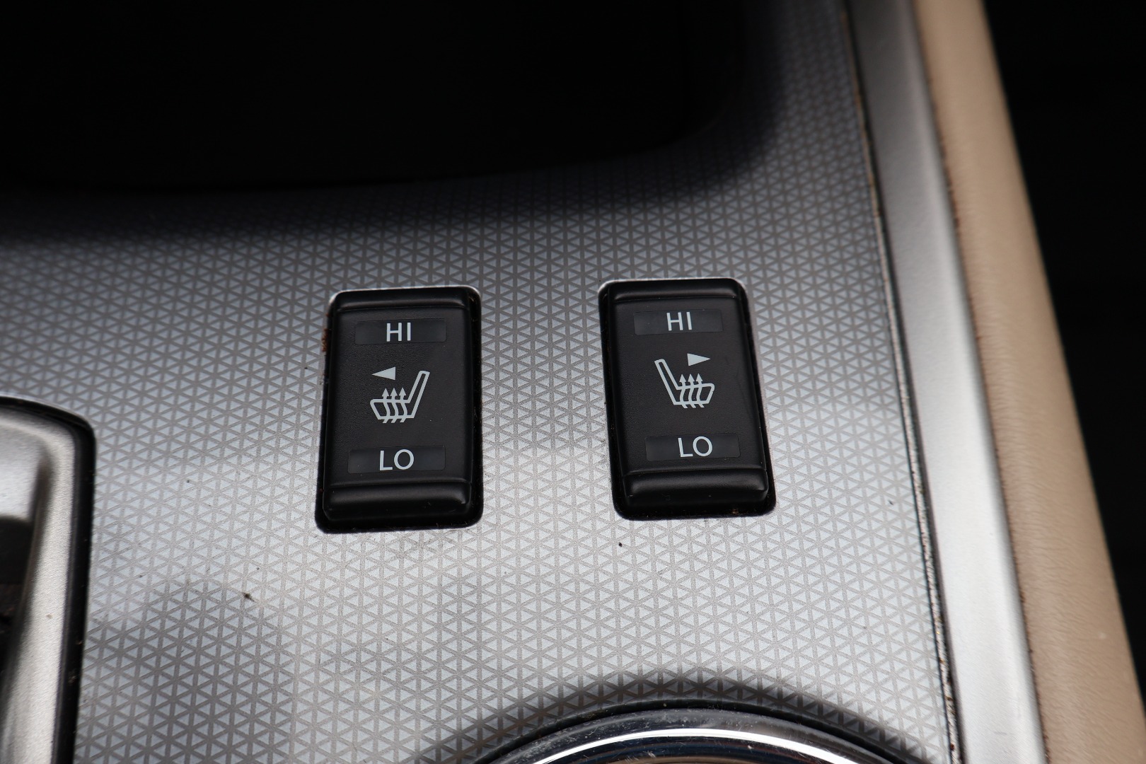 2019 Nissan Pathfinder SL - Photo 25