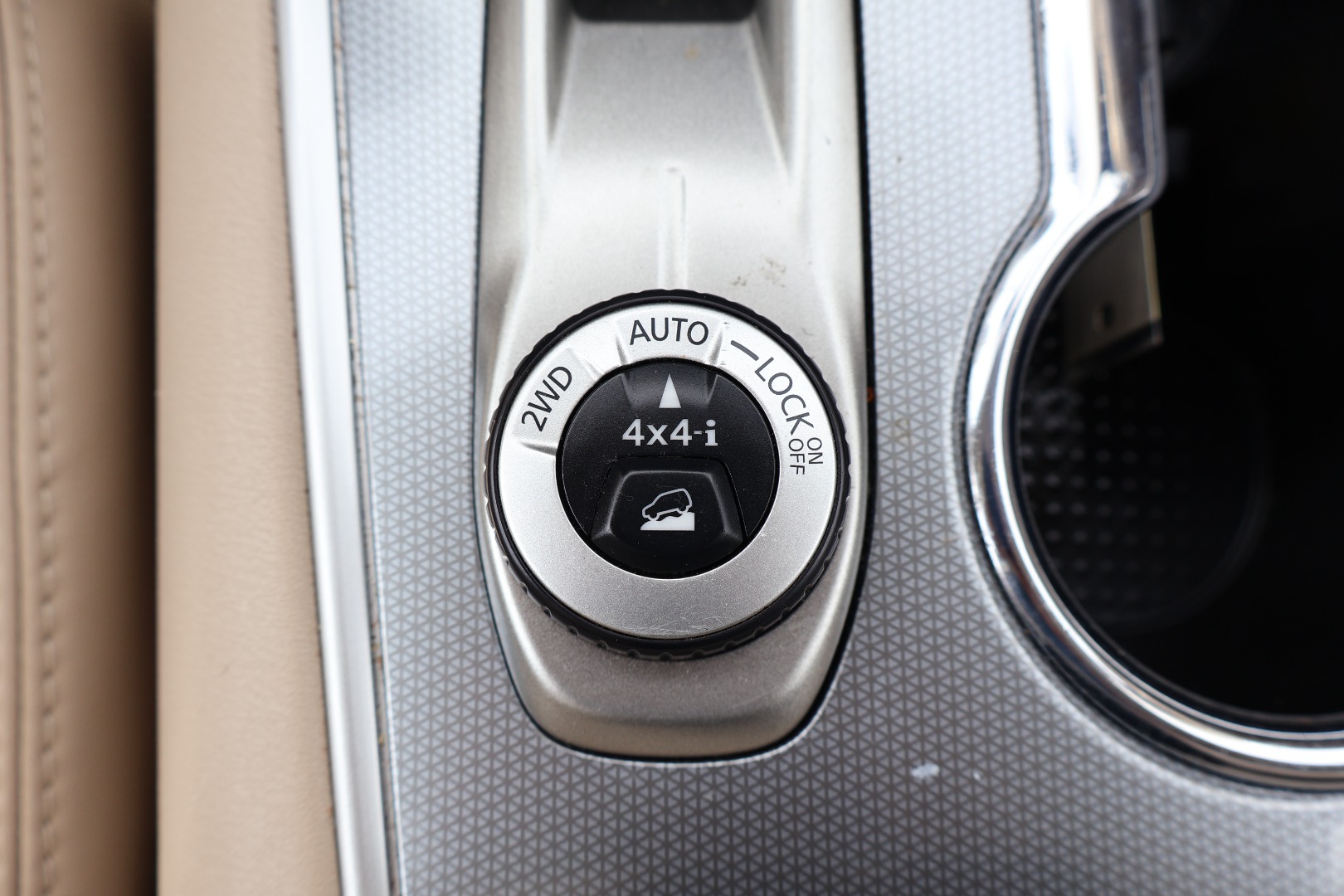 2019 Nissan Pathfinder SL - Photo 26