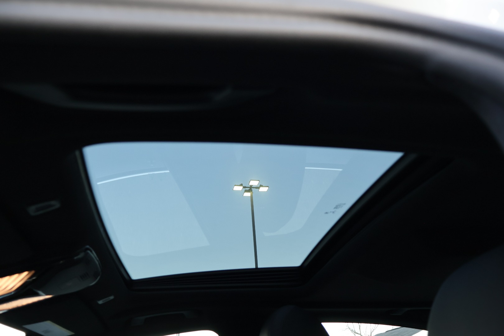 2018 BMW 5 Series 530i - Photo 17