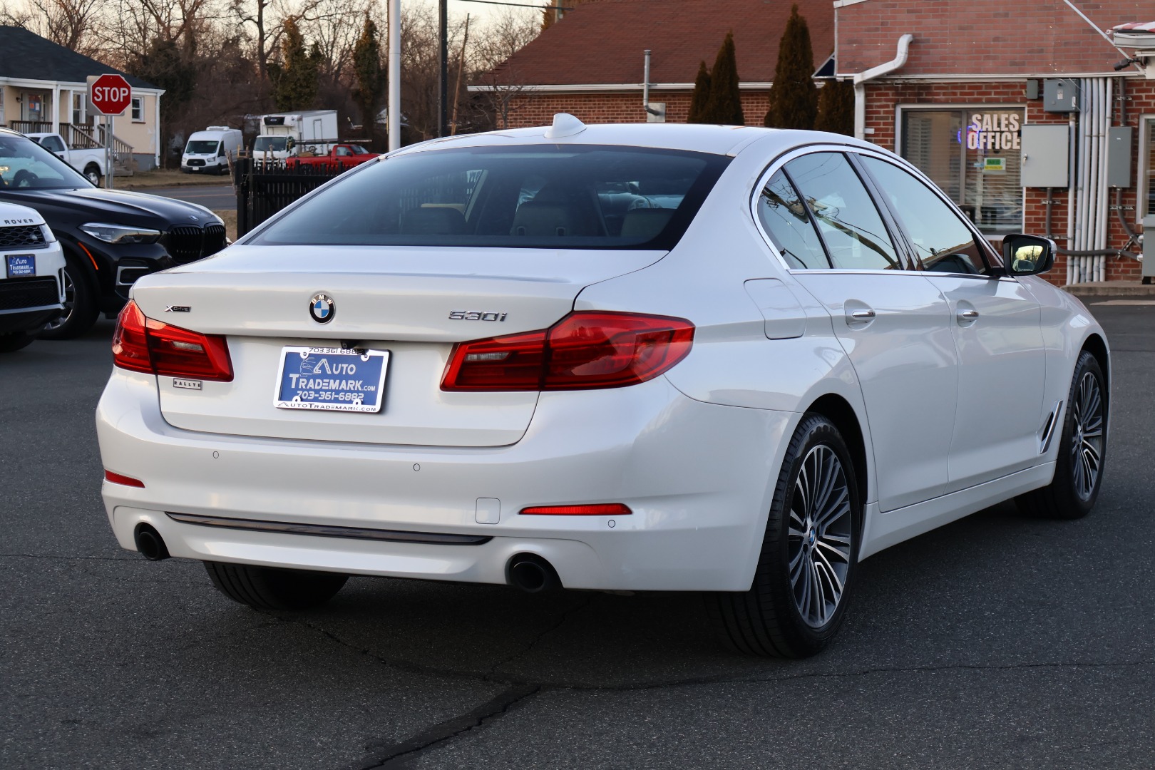 2018 BMW 5 Series 530i - Photo 8