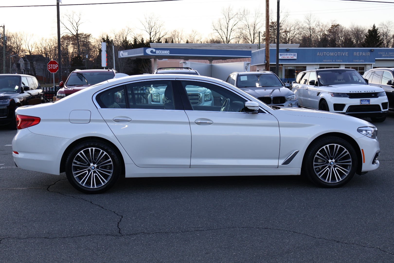 2018 BMW 5 Series 530i - Photo 9
