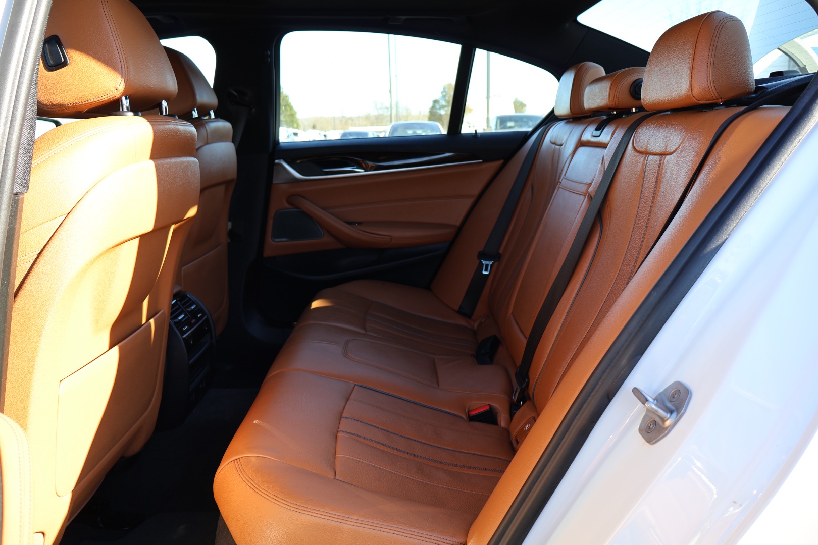 2017 BMW 5 Series 540i - Photo 11