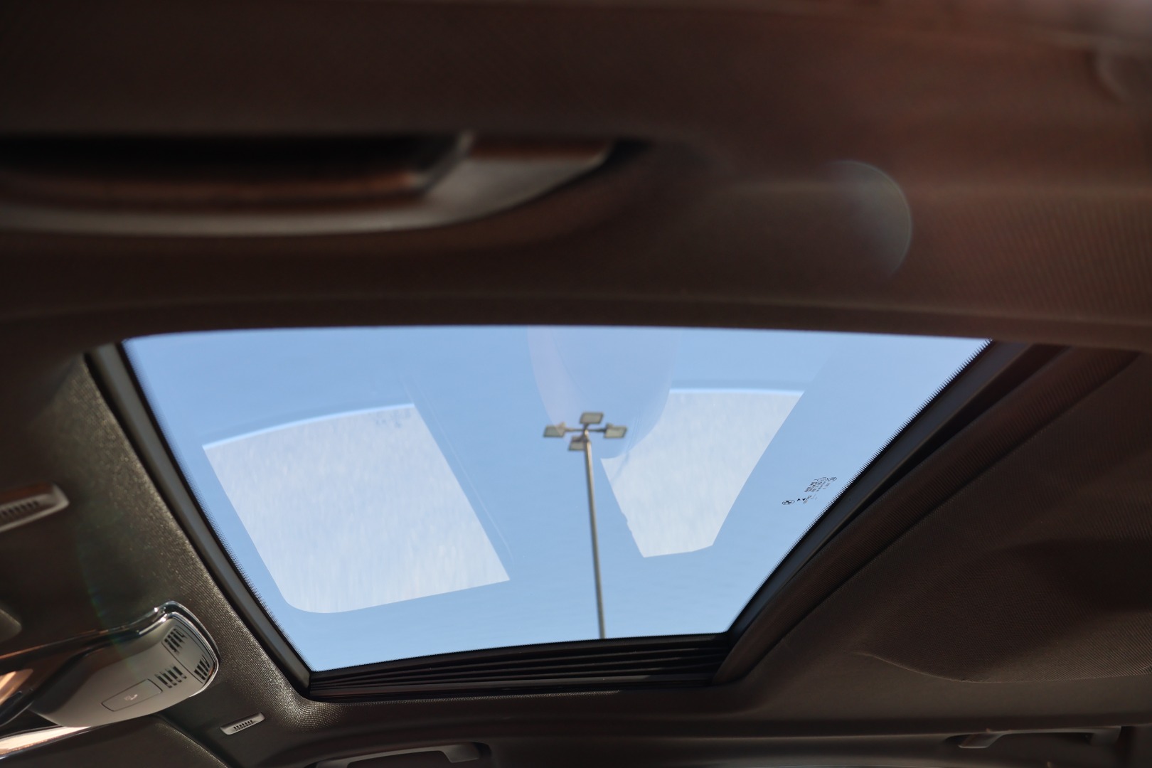 2017 BMW 5 Series 540i - Photo 16