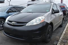 2006 TOYOTA SIENNA XLE