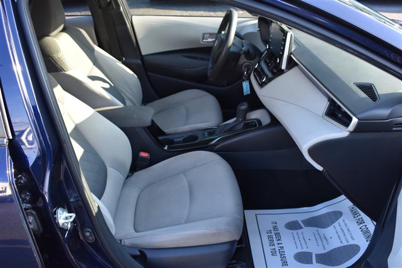 2020 Toyota Corolla LE - Photo 13
