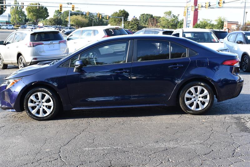 2020 Toyota Corolla LE - Photo 8