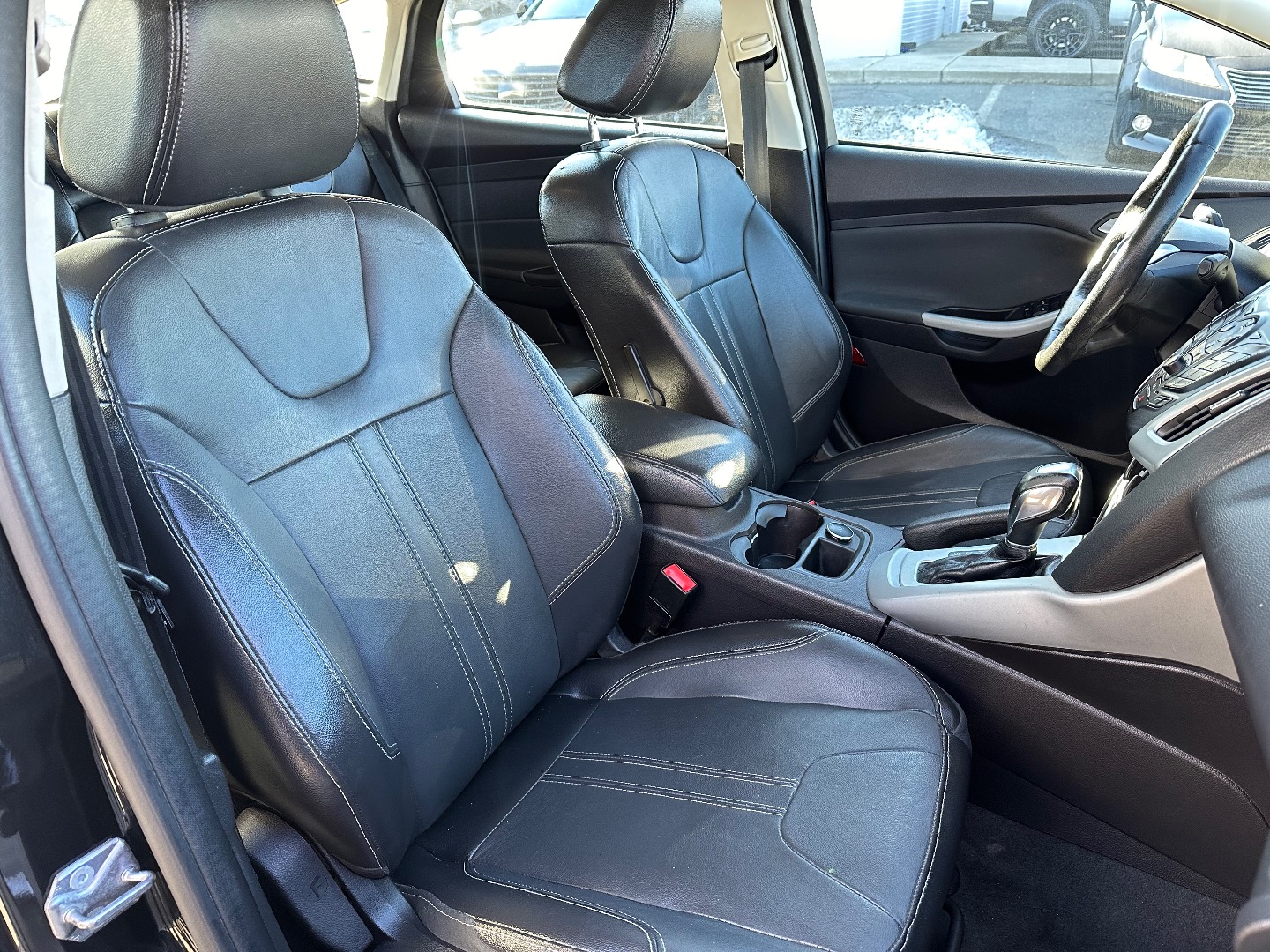 2014 Ford Focus SE - Photo 19