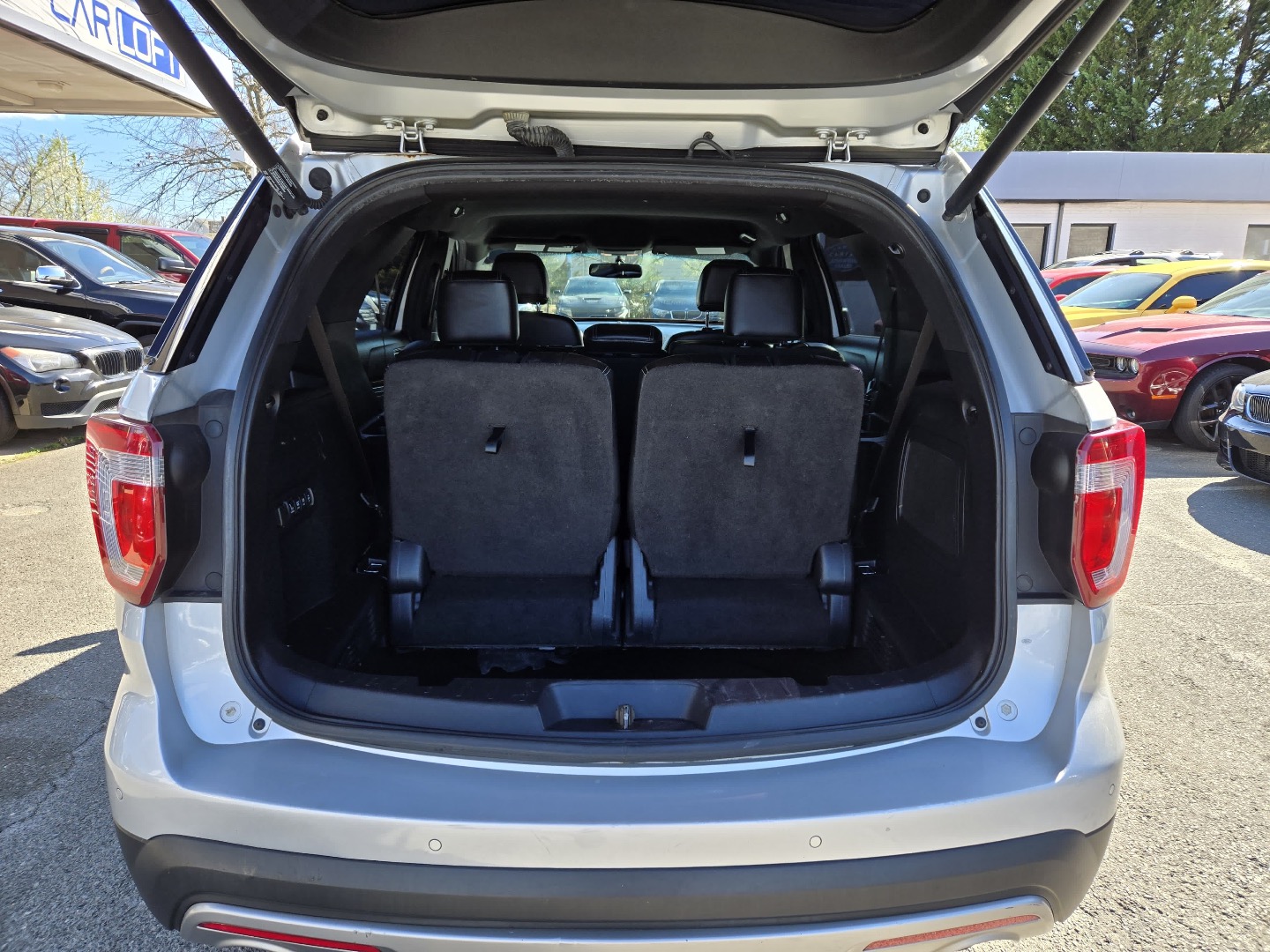 2017 Ford Explorer Limited - Photo 12