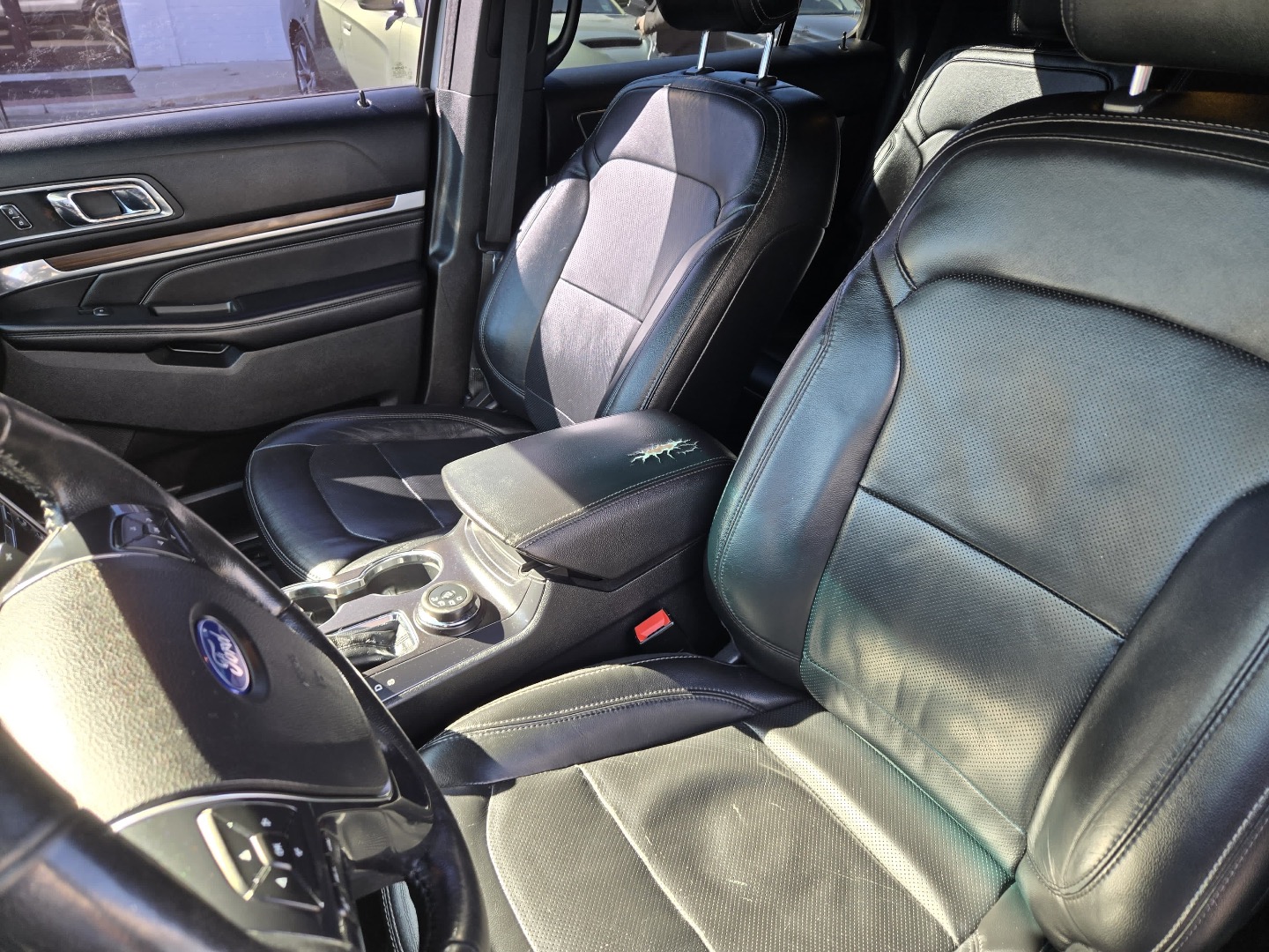 2017 Ford Explorer Limited - Photo 15