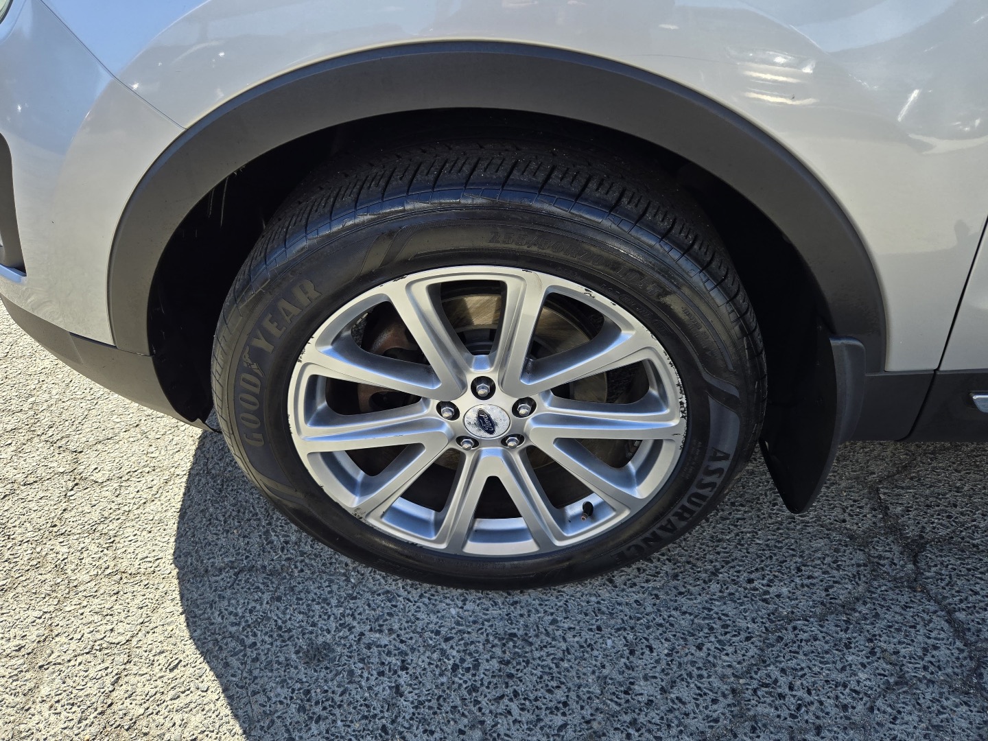 2017 Ford Explorer Limited - Photo 33