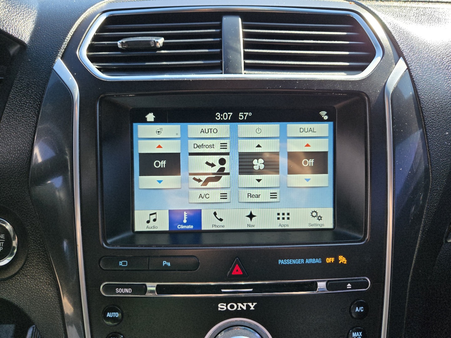 2017 Ford Explorer Limited - Photo 44