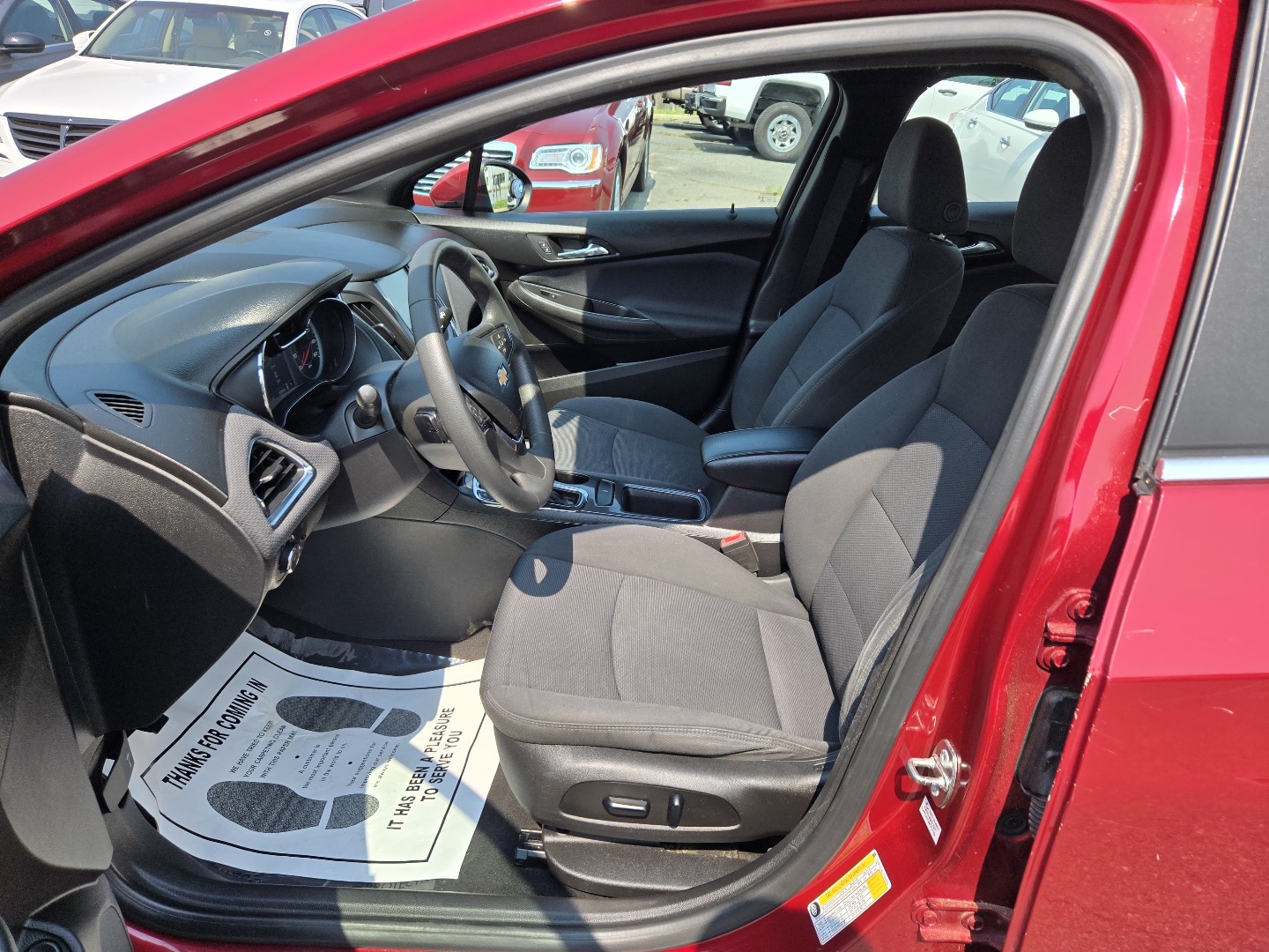 2018 Chevrolet Cruze LT - Photo 30