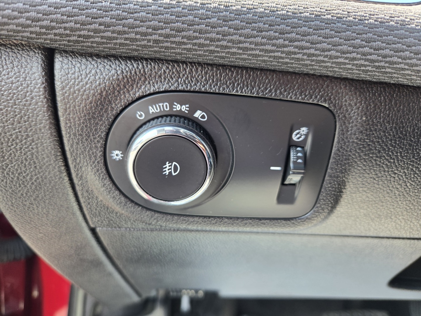 2018 Chevrolet Cruze LT - Photo 40