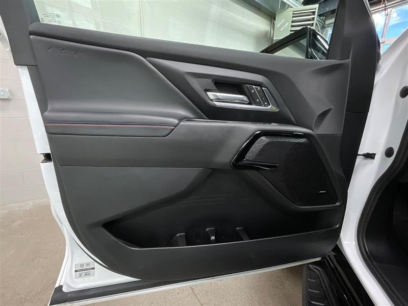 2025 CHEVROLET SILVERADO EV Max Range RST