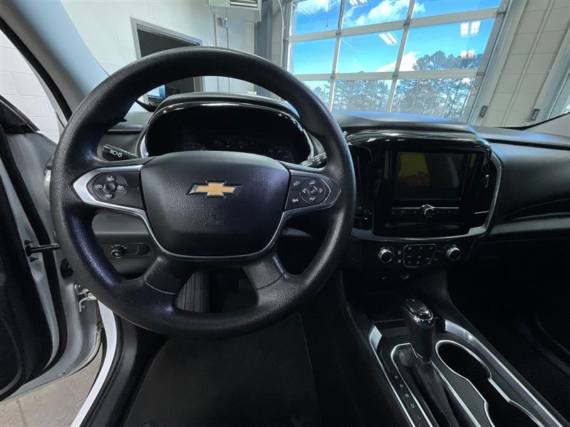 2019 CHEVROLET TRAVERSE LS