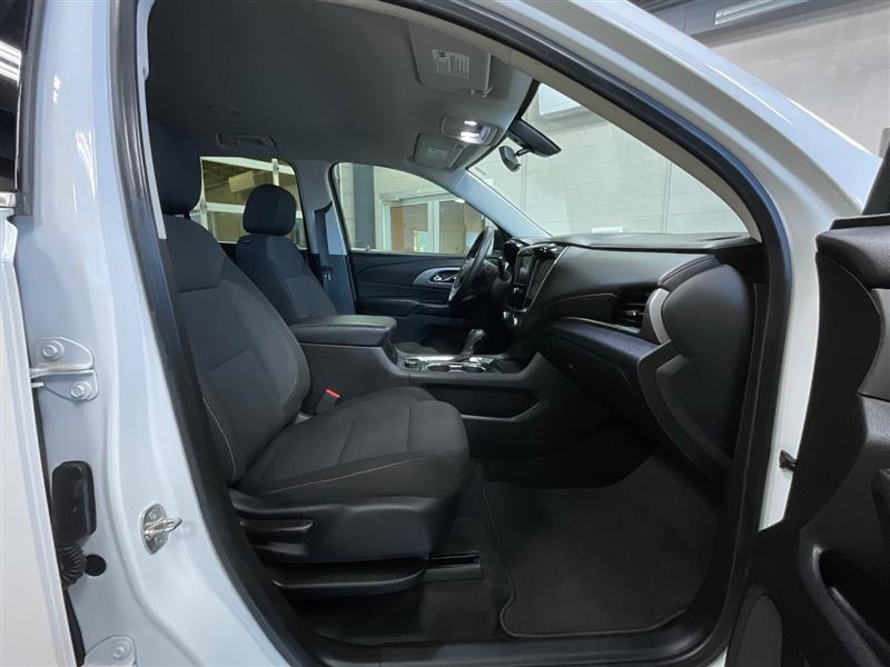 2019 CHEVROLET TRAVERSE LS