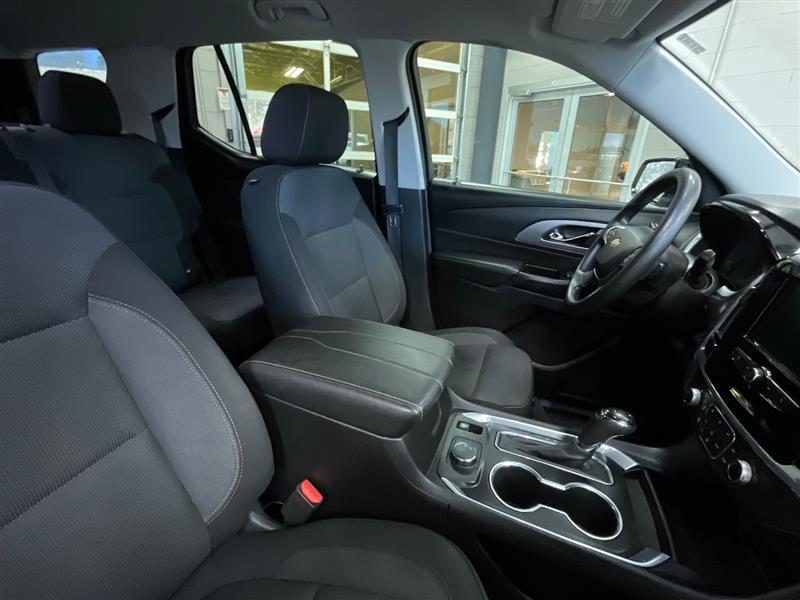 2019 CHEVROLET TRAVERSE LS