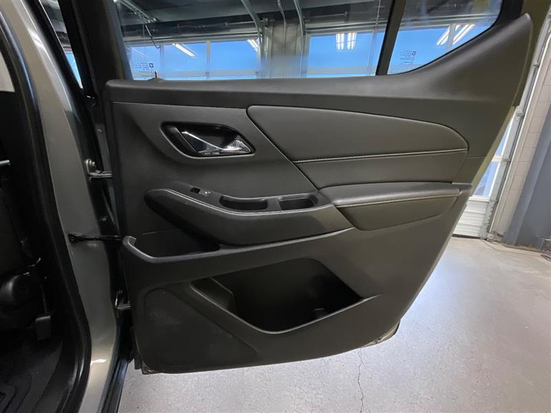 2018 CHEVROLET TRAVERSE LT