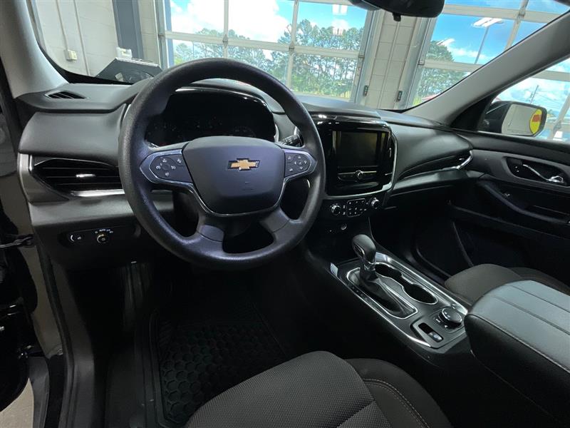 2021 CHEVROLET TRAVERSE LS