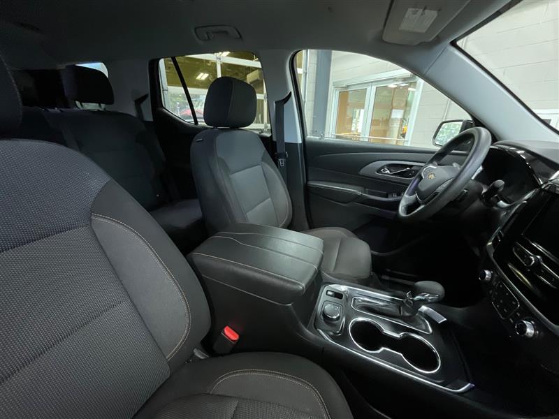 2021 CHEVROLET TRAVERSE LS