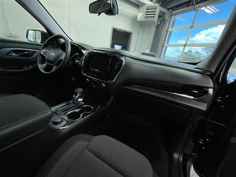 2021 CHEVROLET TRAVERSE LS