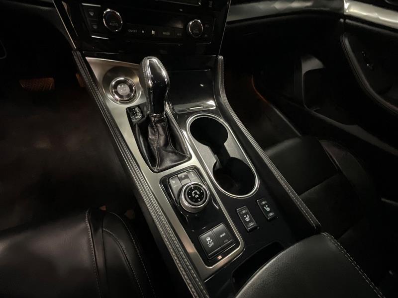 2020 NISSAN MAXIMA SV