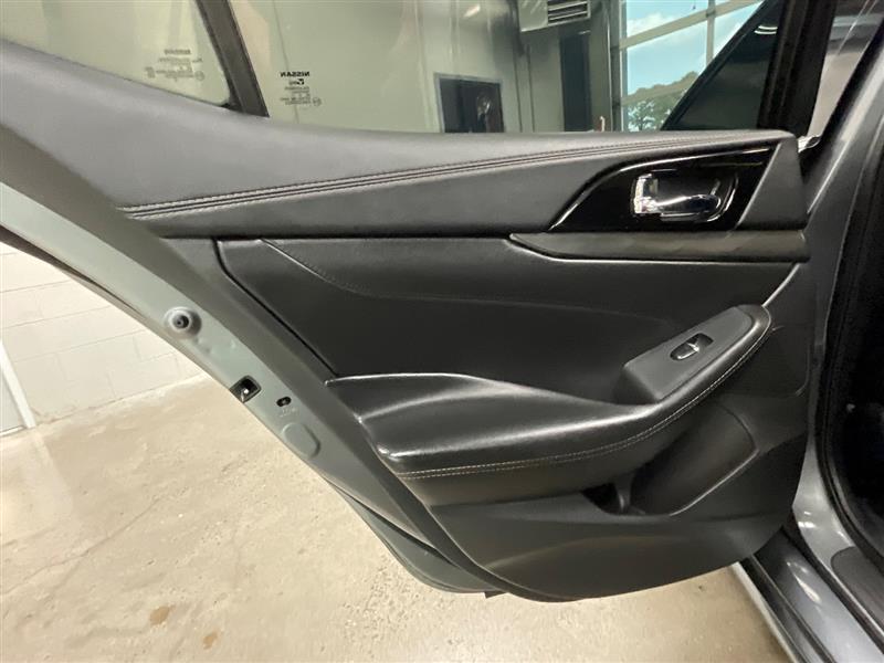 2020 NISSAN MAXIMA SV